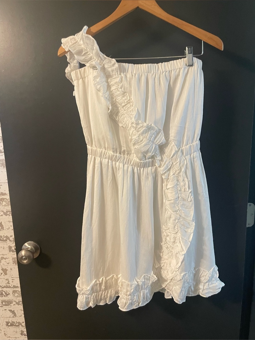 The Man Repeller x PJK White One Shoulder Ruffle Mini Dress Medium - Picture 9 of 10